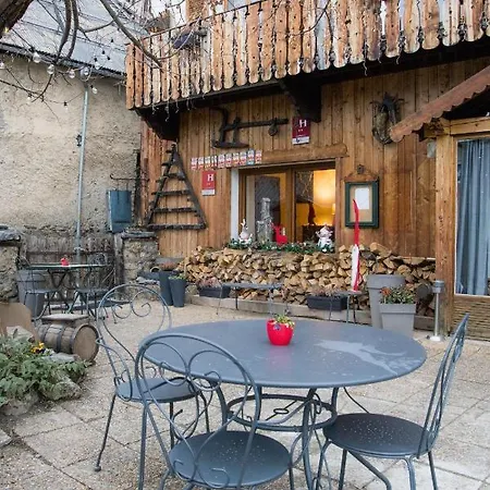 Hotel De La Foret 3*