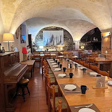 Hotel De La Forêt - 3*