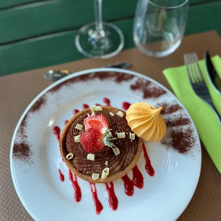 Hotel De La Forêt - 3*
