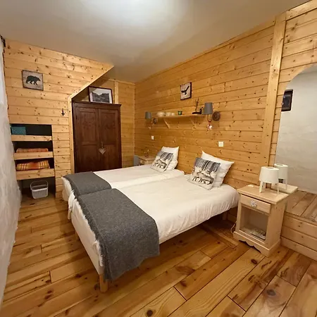 De La Forêt - Hotel 3*